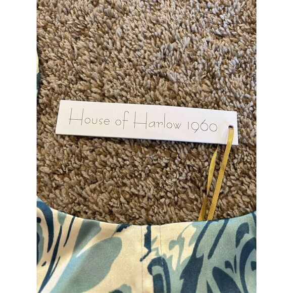 House of Harlow 1960 Women's Blue Satin Smocked Bustier Crop Tank Size S - Picture 3 of 8